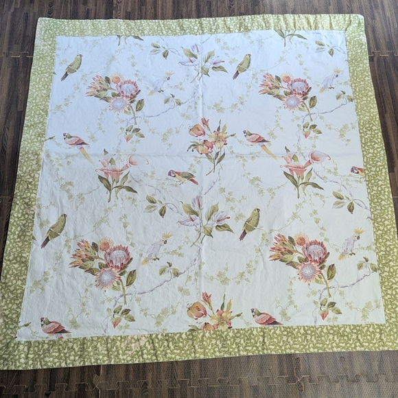 Floral & Bird Set Of 2 52" Tablecloths - Picture 4 of 6